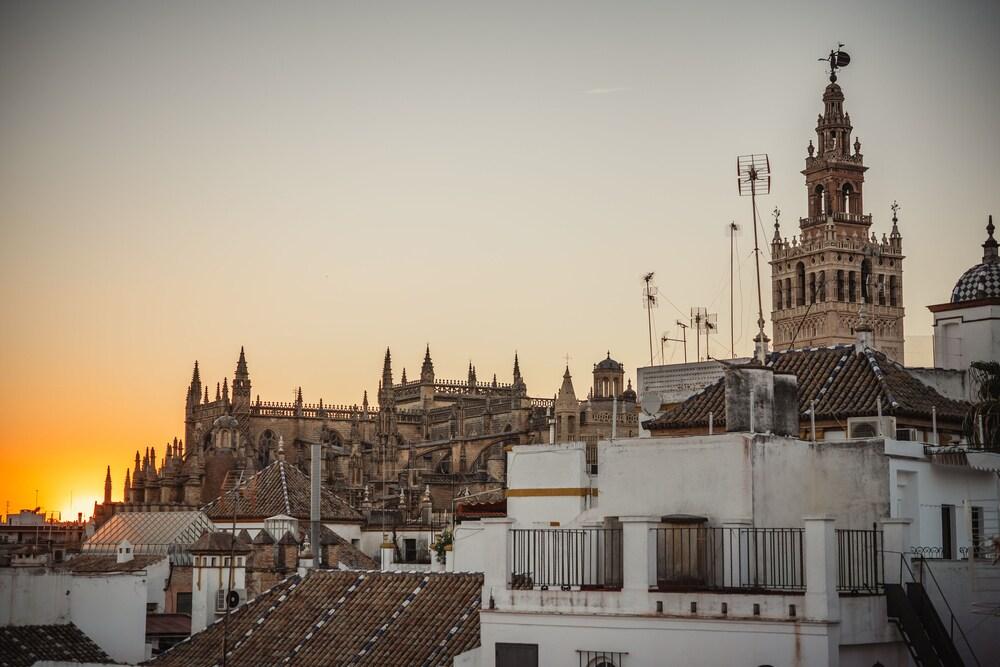 Hotel Boutique Casas De Santa Cruz Seville Luaran gambar